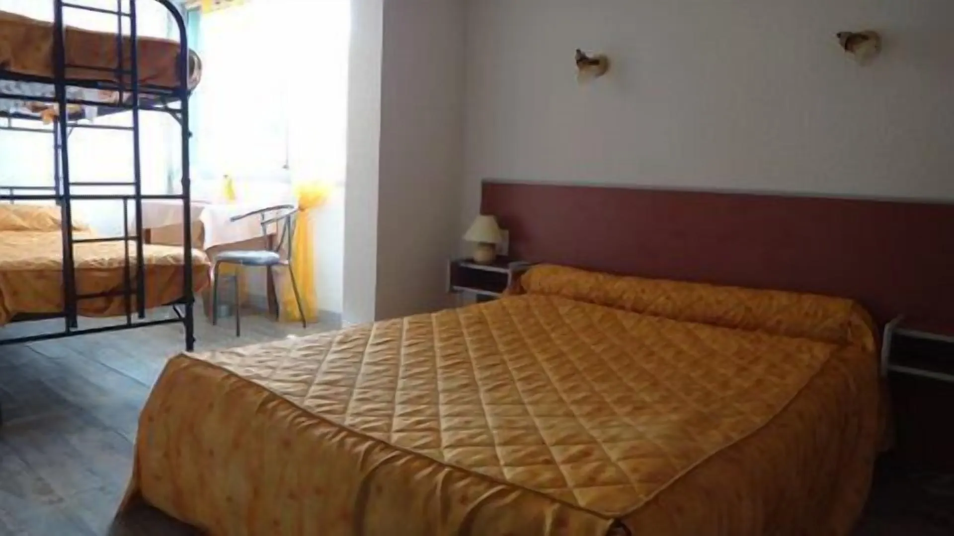 Hotel Au Val Dore La Bourboule