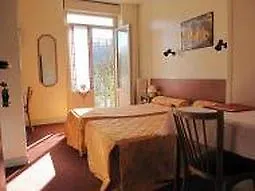**  Hotel Au Val Dore La Bourboule France