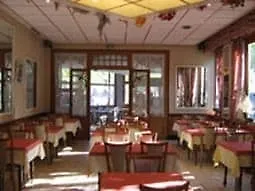Hotel Au Val Dore La Bourboule 2*,